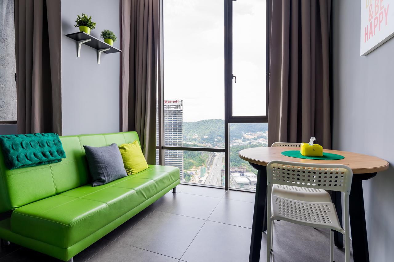 Proper Suites@Empire Damansara Petaling Jaya Eksteriør billede
